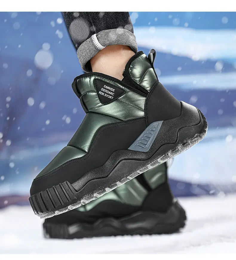 Metallic green and black winter boots with a rugged sole for fluff thickened warmth.