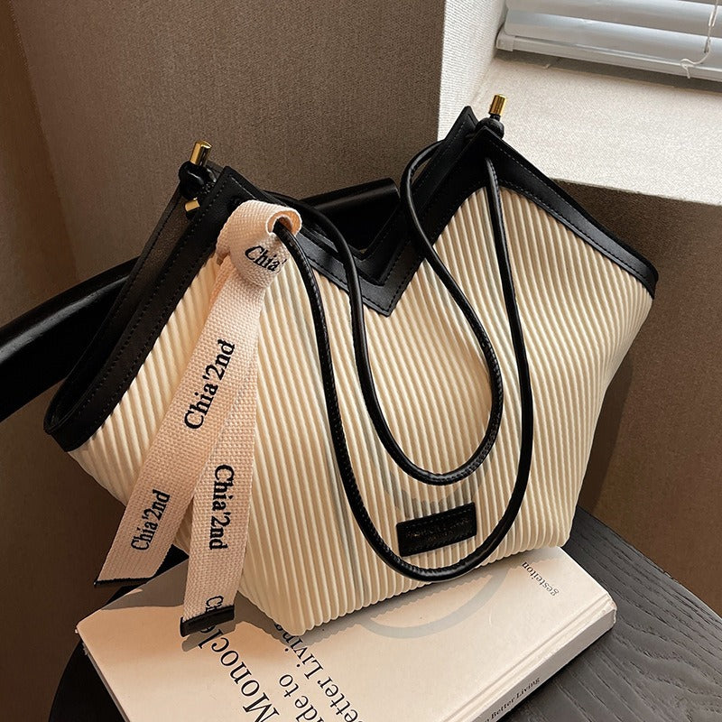 Casual versatile bag fashion shoulder bag student tote bag