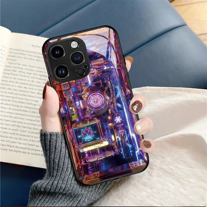 Trendy Circuit Board Design Apple Iphone 14 & 15 Phone Case