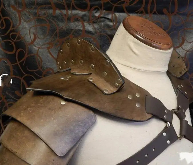 Armure d'épaule en cuir Pu Rivet de guerrier médiéval