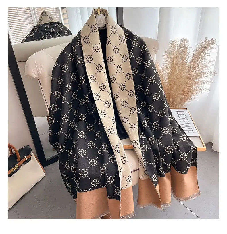 Black and beige silk scarf with floral patterns for the Exquisite Faux Cashmere Sunflower Shawl