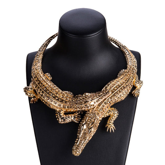Stunning Full Crystal Crocodile Collar Necklace for Women Trendy Piece