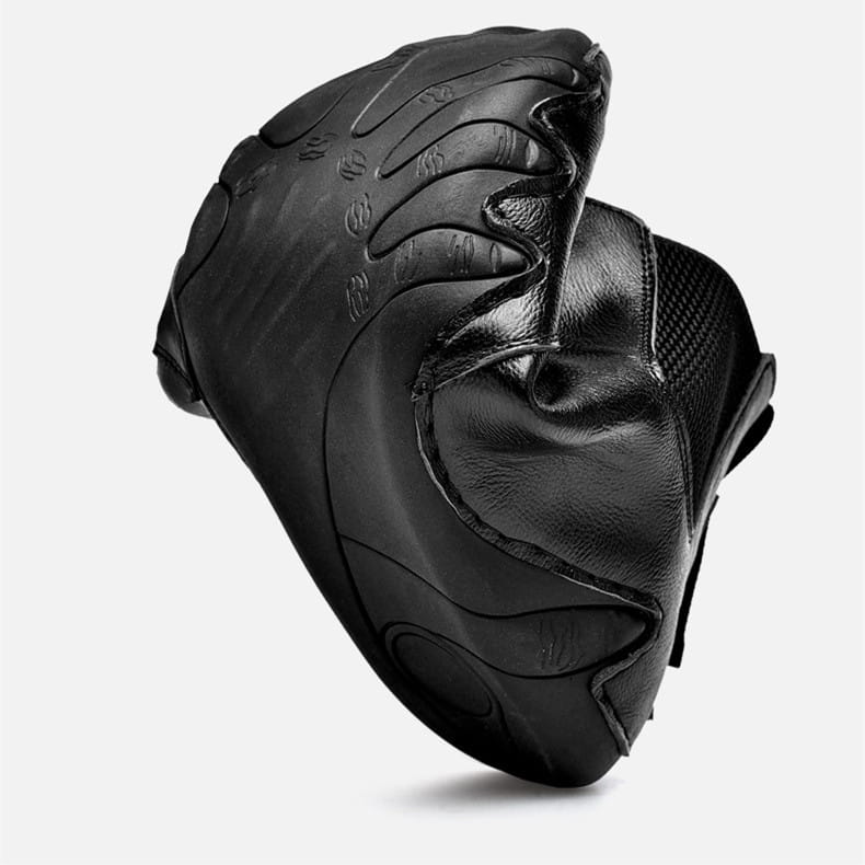 Black leather tactical glove with knuckle protection, perfect for warm men’s casual shoes.