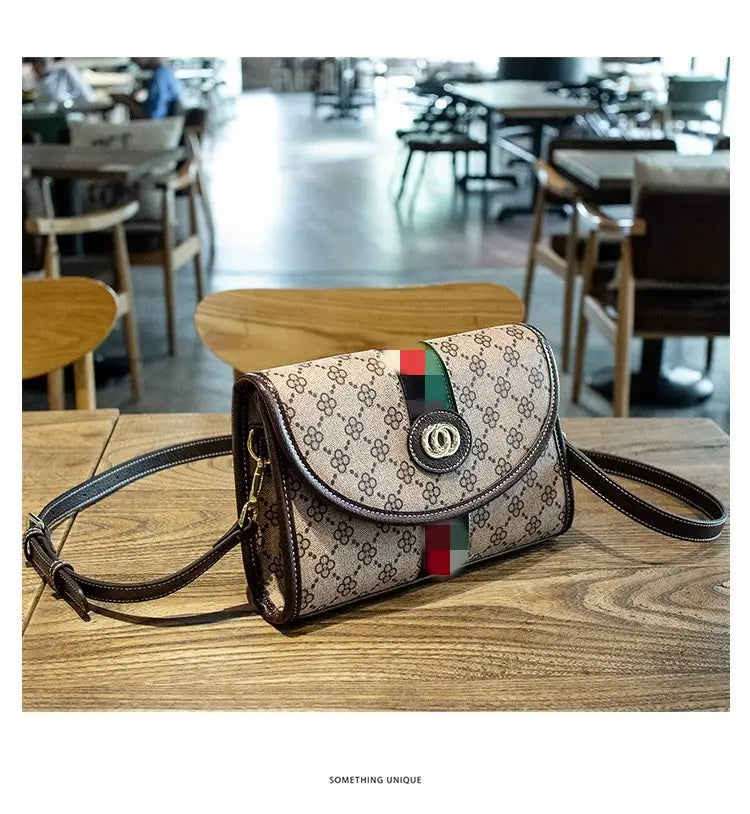 Ladies Luxury Cross body Envelope bag high-end trendy bag