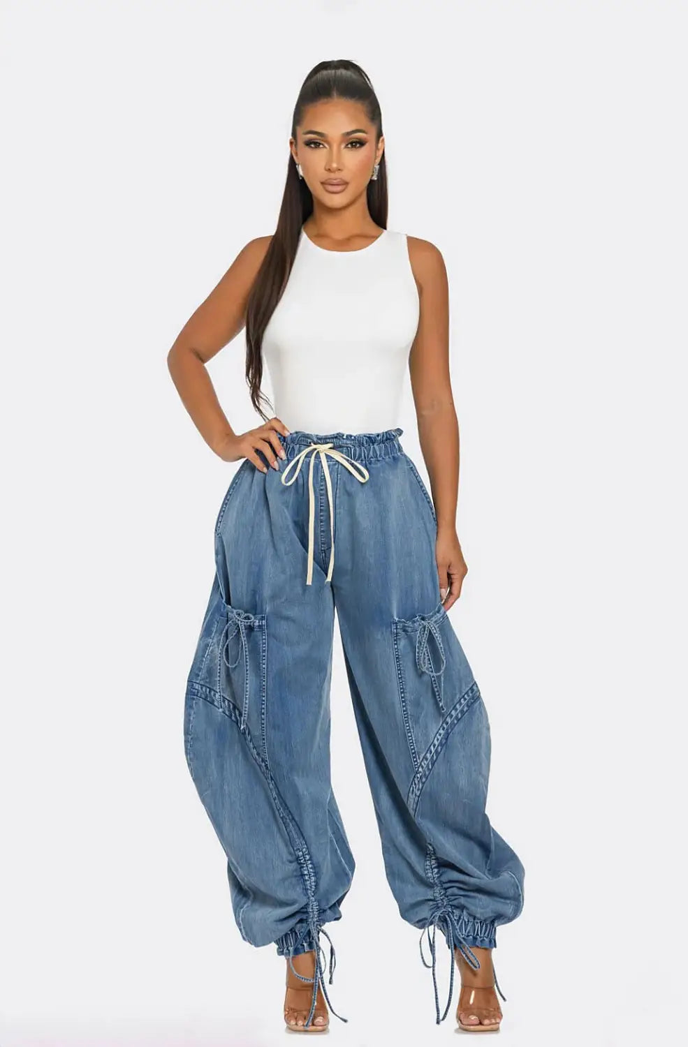 Elastischer Bund mit Kordelzug Lose Passform Straight Leg Jeans