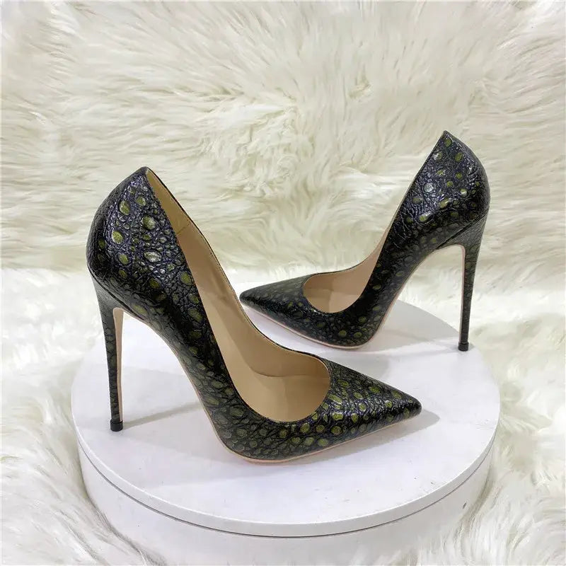 Black Crocodile Effect High Heel Party Shoes with Pointed Toe and snakeskin texture.