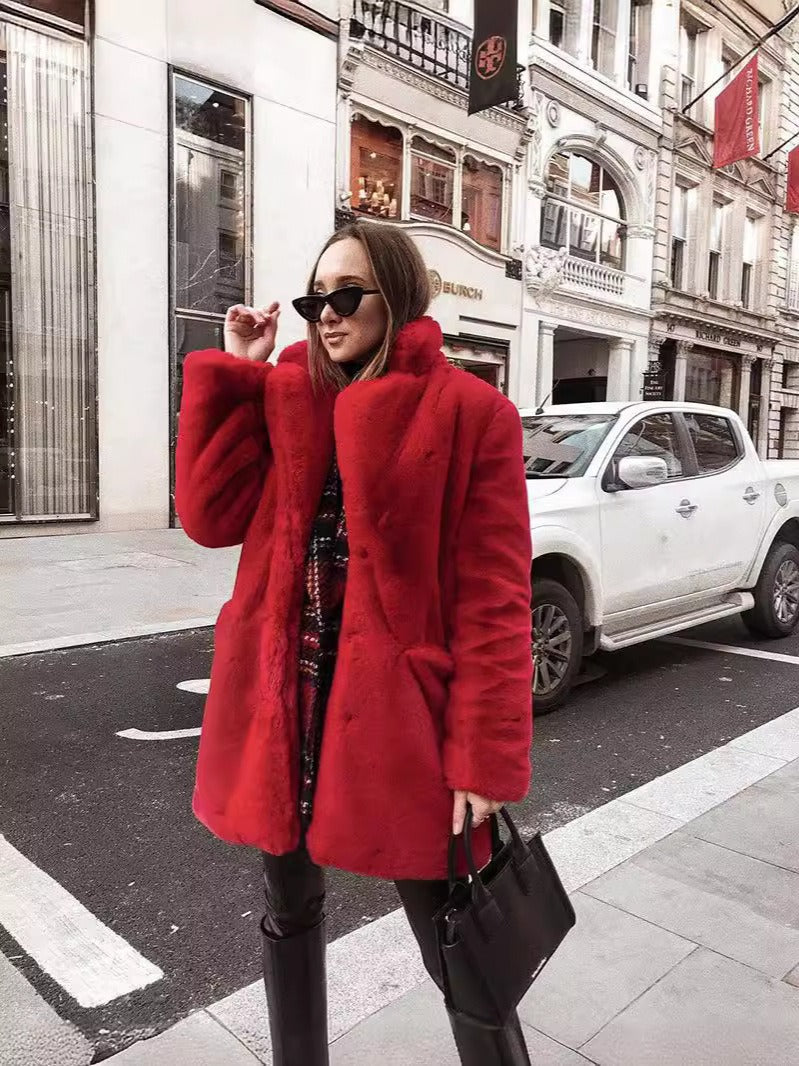 Fur plush warm loose jacket with thick collar and fur coat