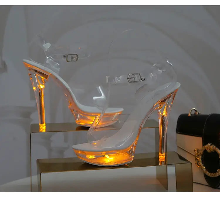 Leuchtende Schuhe für Frauen Transparente Plateauschuhe