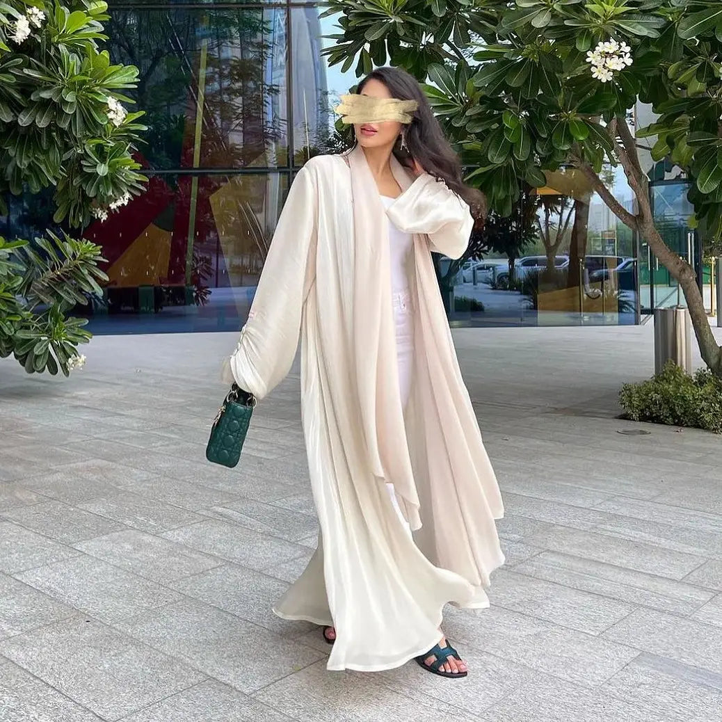 Womens Muslim Robe Dubai Wearing Shiny Silk Dress (robe en soie brillante)