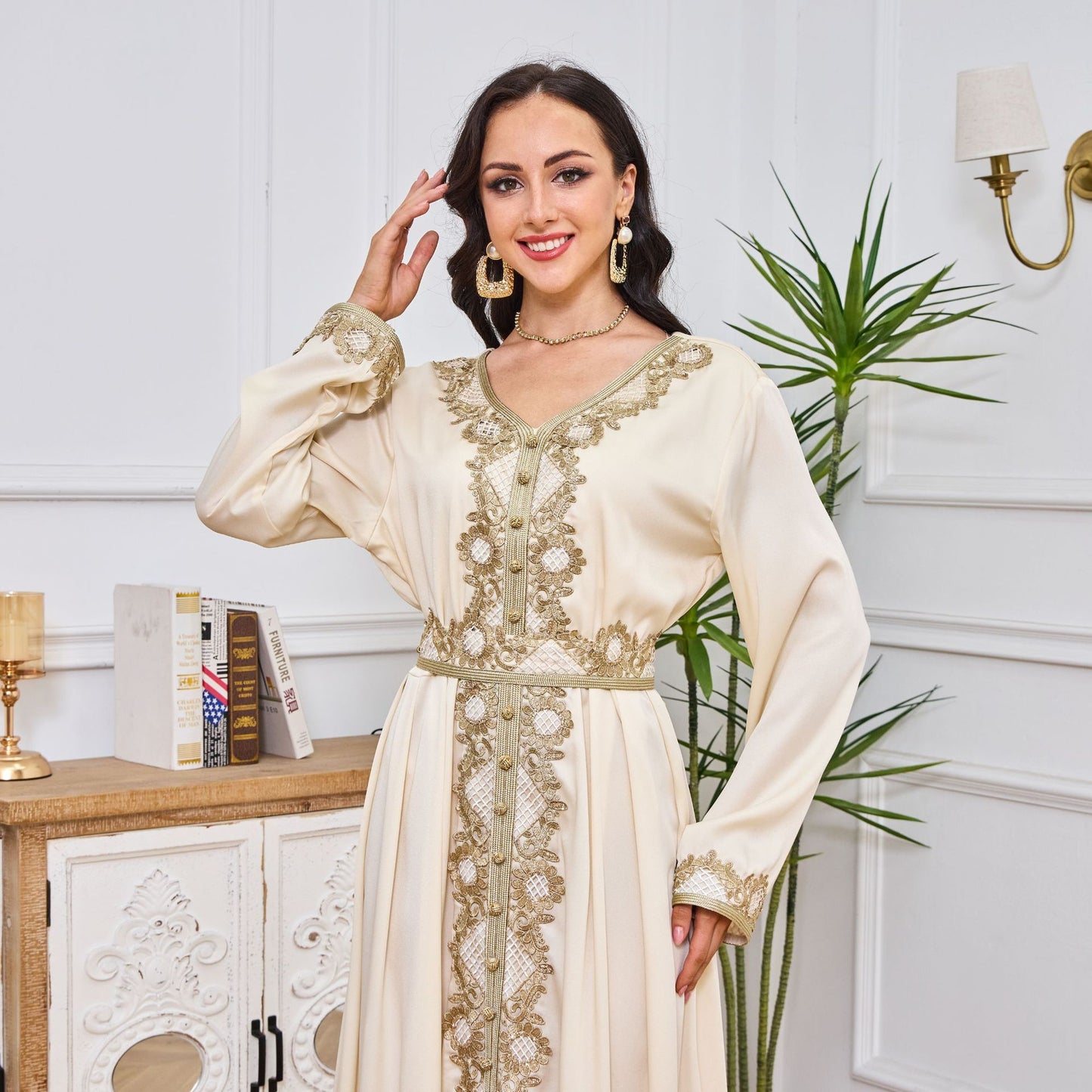 Ladies Stunning and Luxurious Arab Muslim Robe Womens Clothing - Pleasures and Sins   Pleasures and Sins