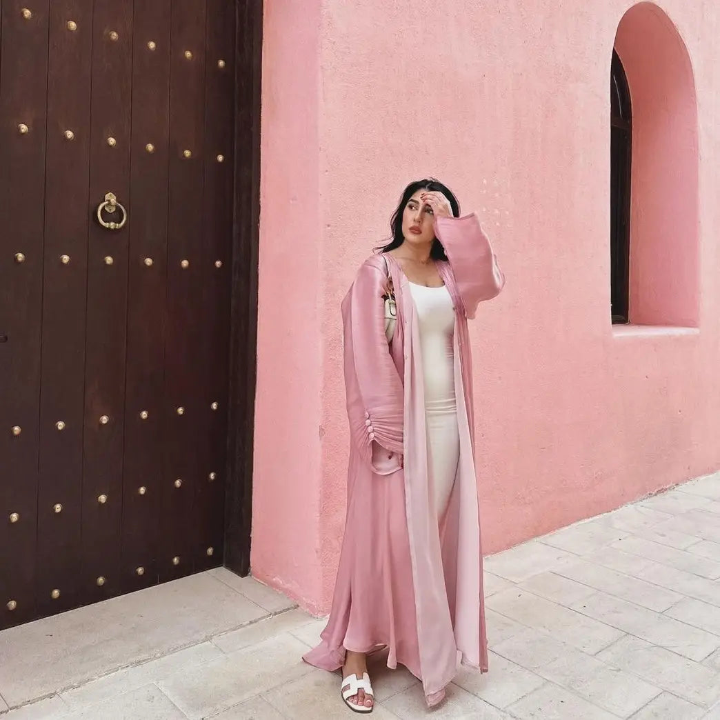 Muslimische Robe für Frauen in Dubai Glänzendes Seidenkleid