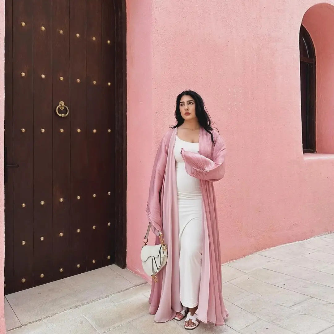 Muslimische Robe für Frauen in Dubai Glänzendes Seidenkleid