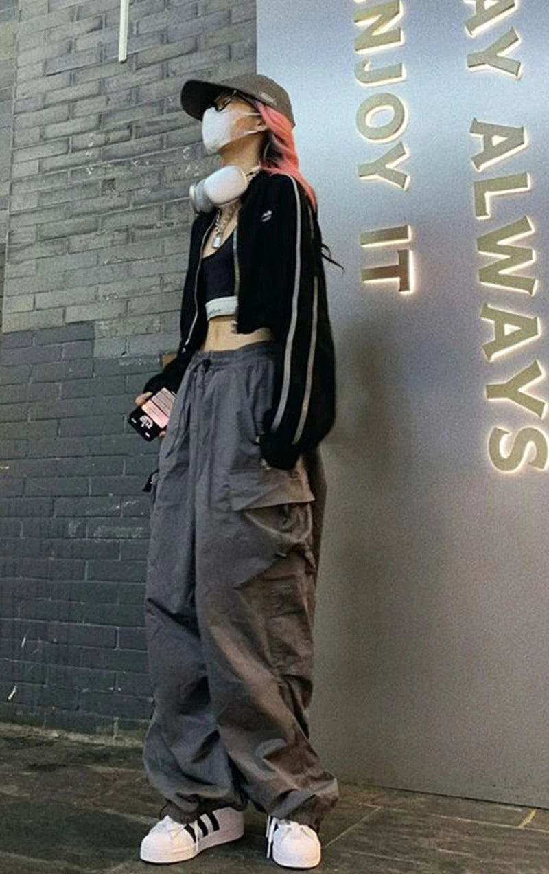 Women's black wide and baggy leg cargo pants with high waist