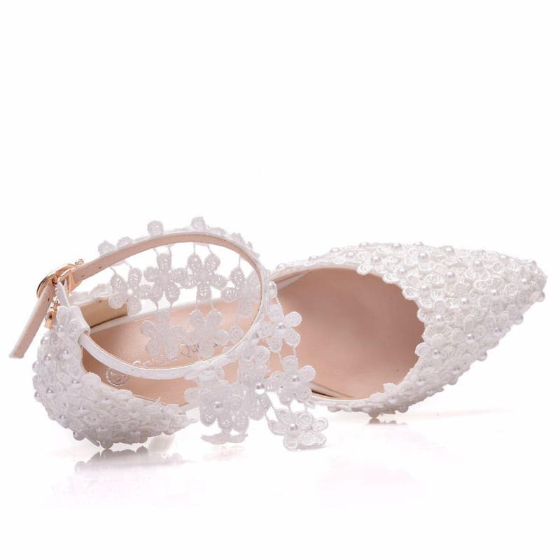 Almond Toe Lace Wedding Shoes | White Lace with Flower