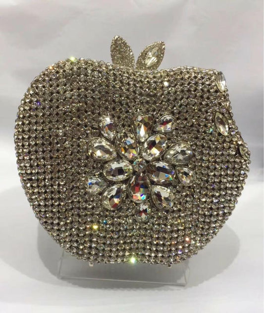 Apple Diamond Dinner Bag for Elegant Banquets Silver