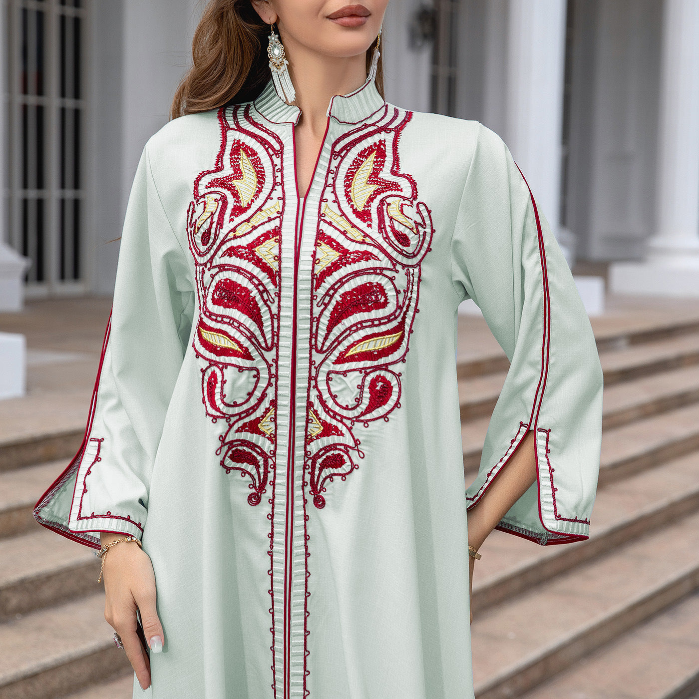 Muslim Middle East Embroidery Dress - Pleasures and Sins   Pleasures and Sins