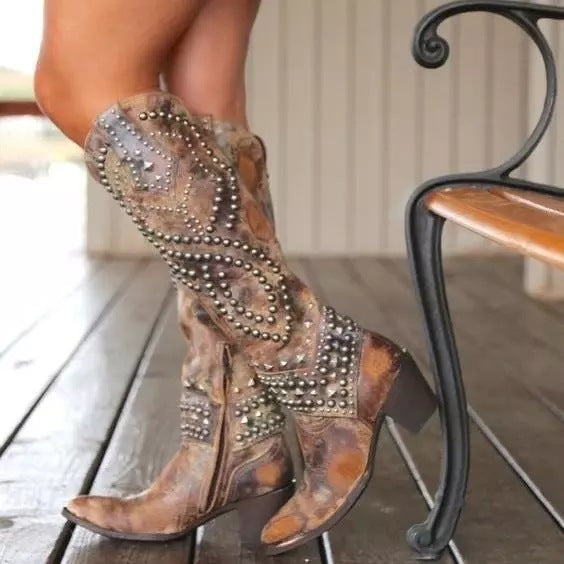 Ladies Western Cowgirl Boots With Rivet Detail and Chunky Heels