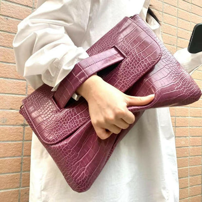 Crocodile Pattern Bag with Arm Sleeve for Files rose red