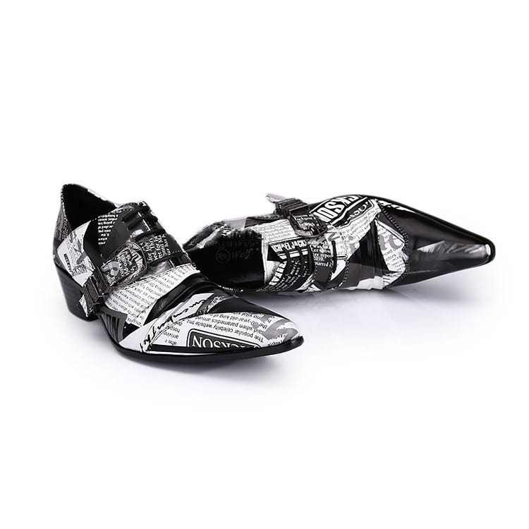 Pointed black and white leather shoes with Michael Jackson newspaper print design.