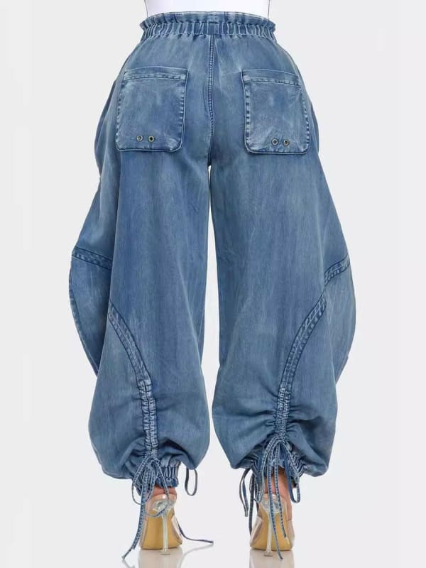 Elastic Waistband Loose Fit Straight Leg Jeans