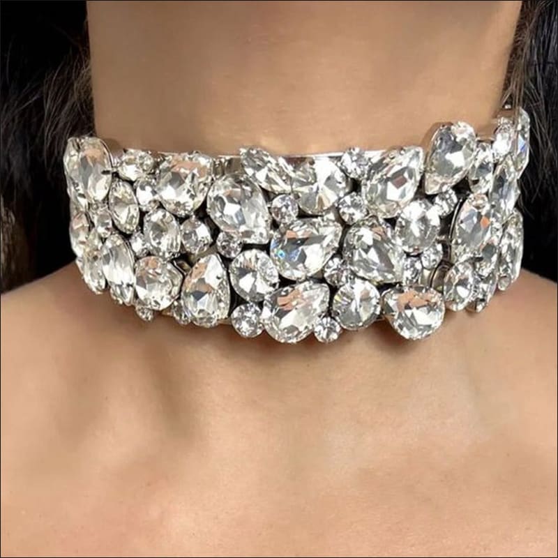 Exaggerated Water Diamond Choker Necklace for Elegance