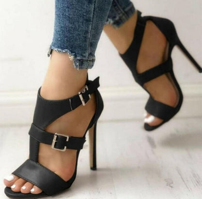 High Heel Summer Thick Heel Buckle Sandals in Black black