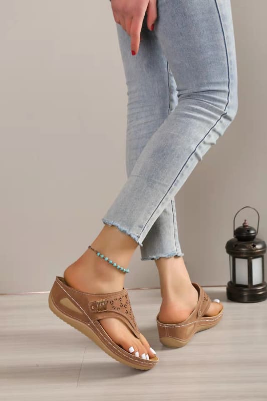 Ladies Between Toe Platform Wedge Sandals Roman Style