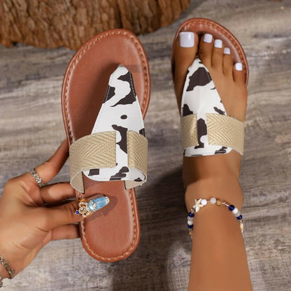 Ladies Camouflage Pattern Flat Summer Sandals - Perfect