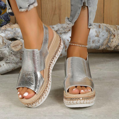 Ladies Summer Sandals in Gold or Silver Metallic