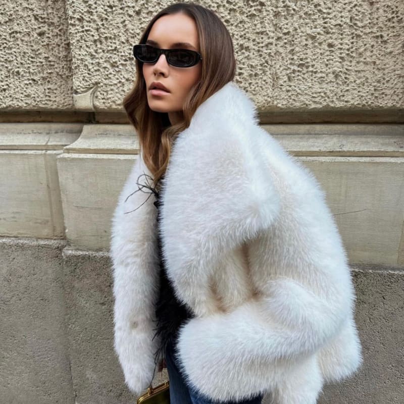 Elegant Long Large Lapel Fur Coat for Women