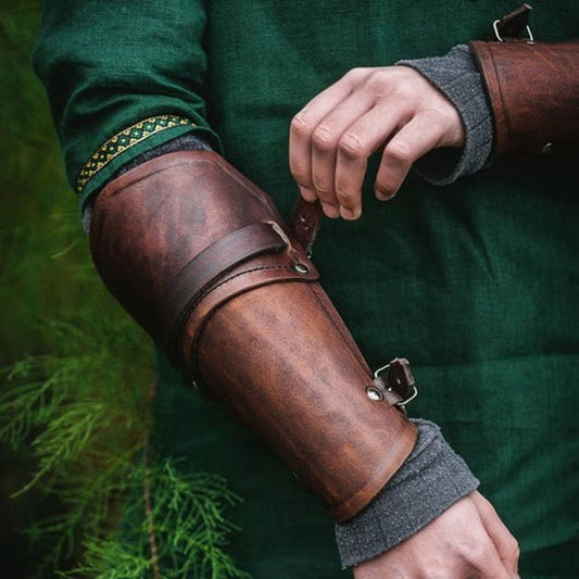 Medieval Renaissance Warrior Pu Leather Wrist Gloves - Pleasures and Sins
