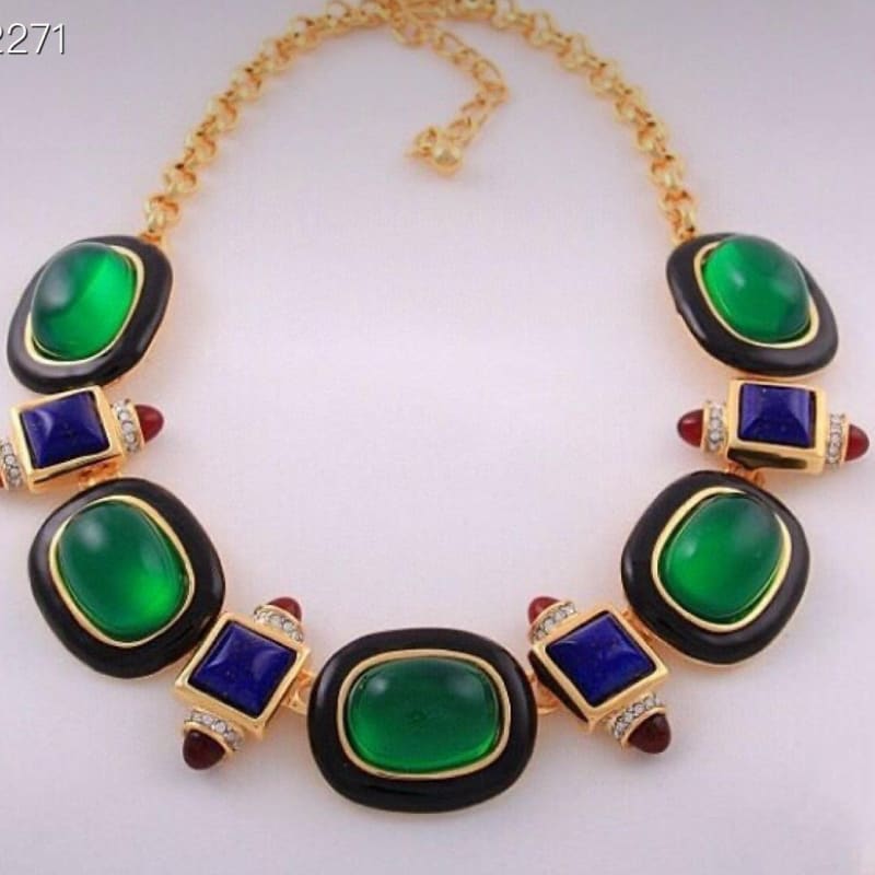 Medieval Retro Emerald Glass Exaggerated Necklace