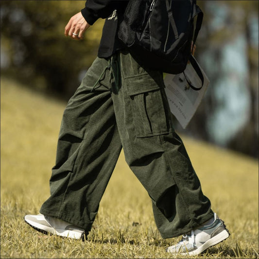 Stylish Wide-Leg Corduroy Cargo Pants for Men