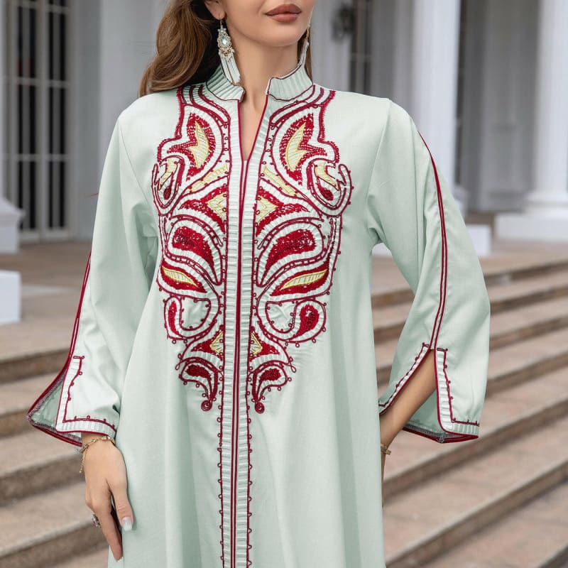 Muslim Middle East Embroidery Dress for Elegant Style