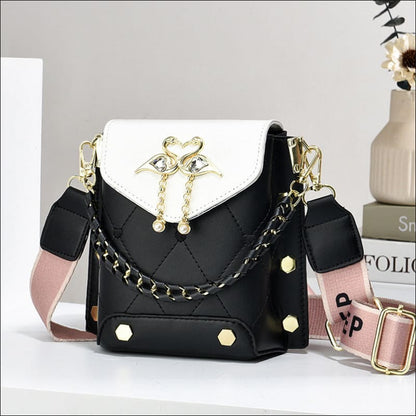 Stylish Shoulder Bag with Swan Pearl Chain Charm Black