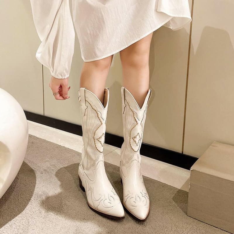 Unisex White Western Long Boots with Chunky High Heel