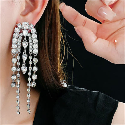 Water Droplet Shaped Luxury Tassel Earrings Elegance