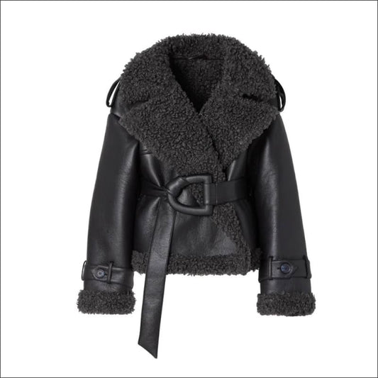 Winter Jacket Boasts Plush Fur Collar for Women