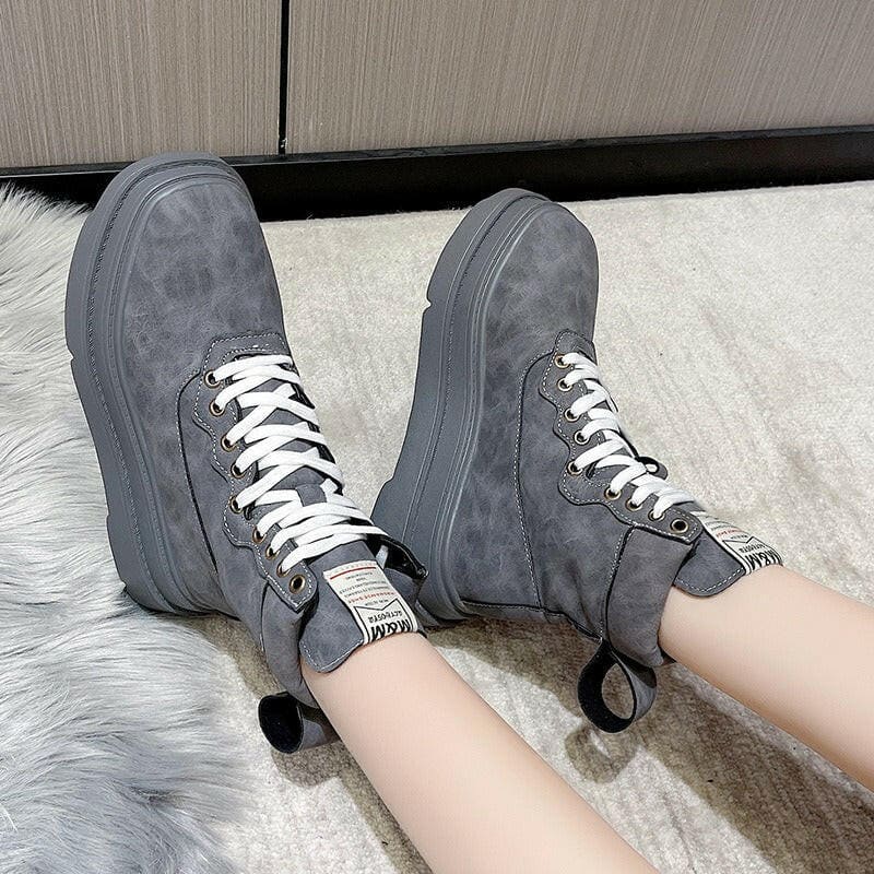 Womens Retro Boots Thick Soled Motorcycle Boots