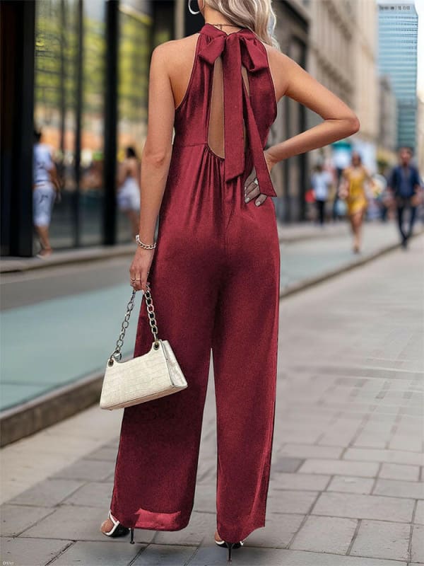 Womens Round Neck Solid Color Straight Leg Jumpsuit